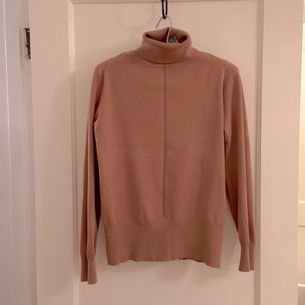 OASIS Camel Turltleneck